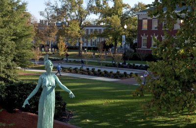 DCCC Newsroom: DCCC and UNCG Announce Co-Admissions Program.