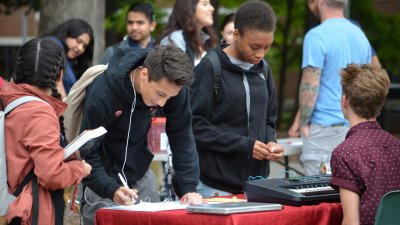 Students signing up for clubs