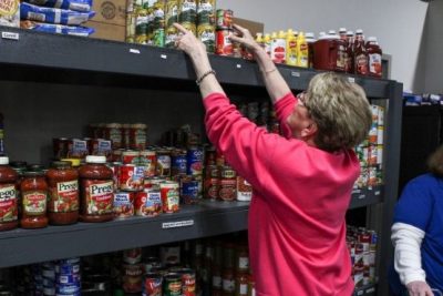 To DCCC Newsroom article: "Davidson County Community College gives back during ‘Day of Service’"