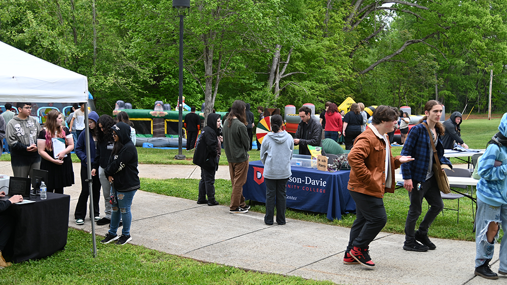 Students during Spring Fling event at Davie campus.
