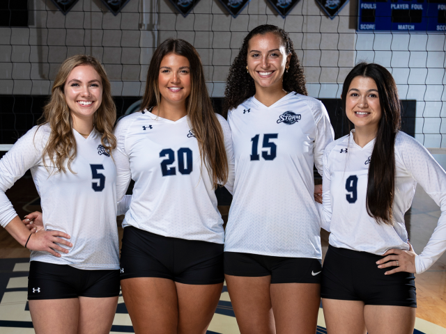 Storm Volleyball Team Notches Sixth Straight Win