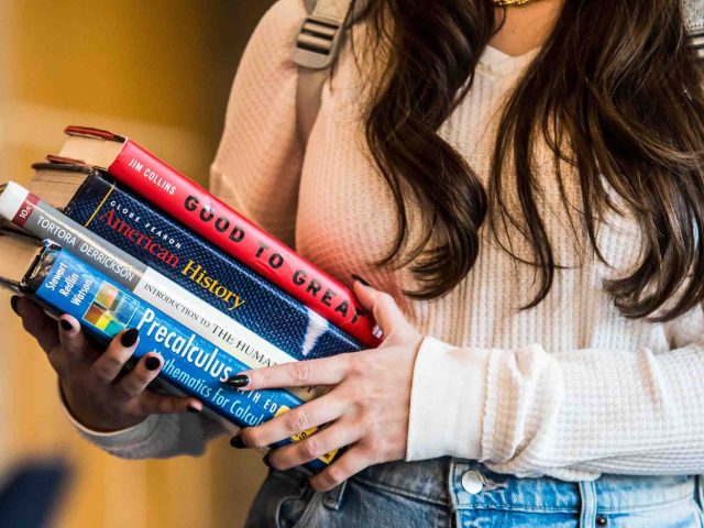 Davidson-Davie Selects eCampus.com as Official Online Bookstore Partner