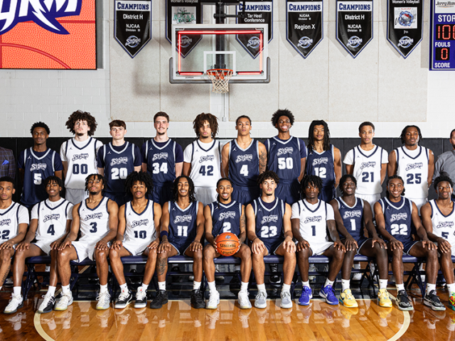 Davidson-Davie STORM Celebrates 500th Basketball Win